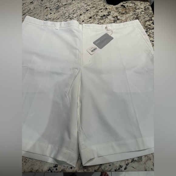 CB DRYTEC- Men’s White Shorts - Picture 1 of 3